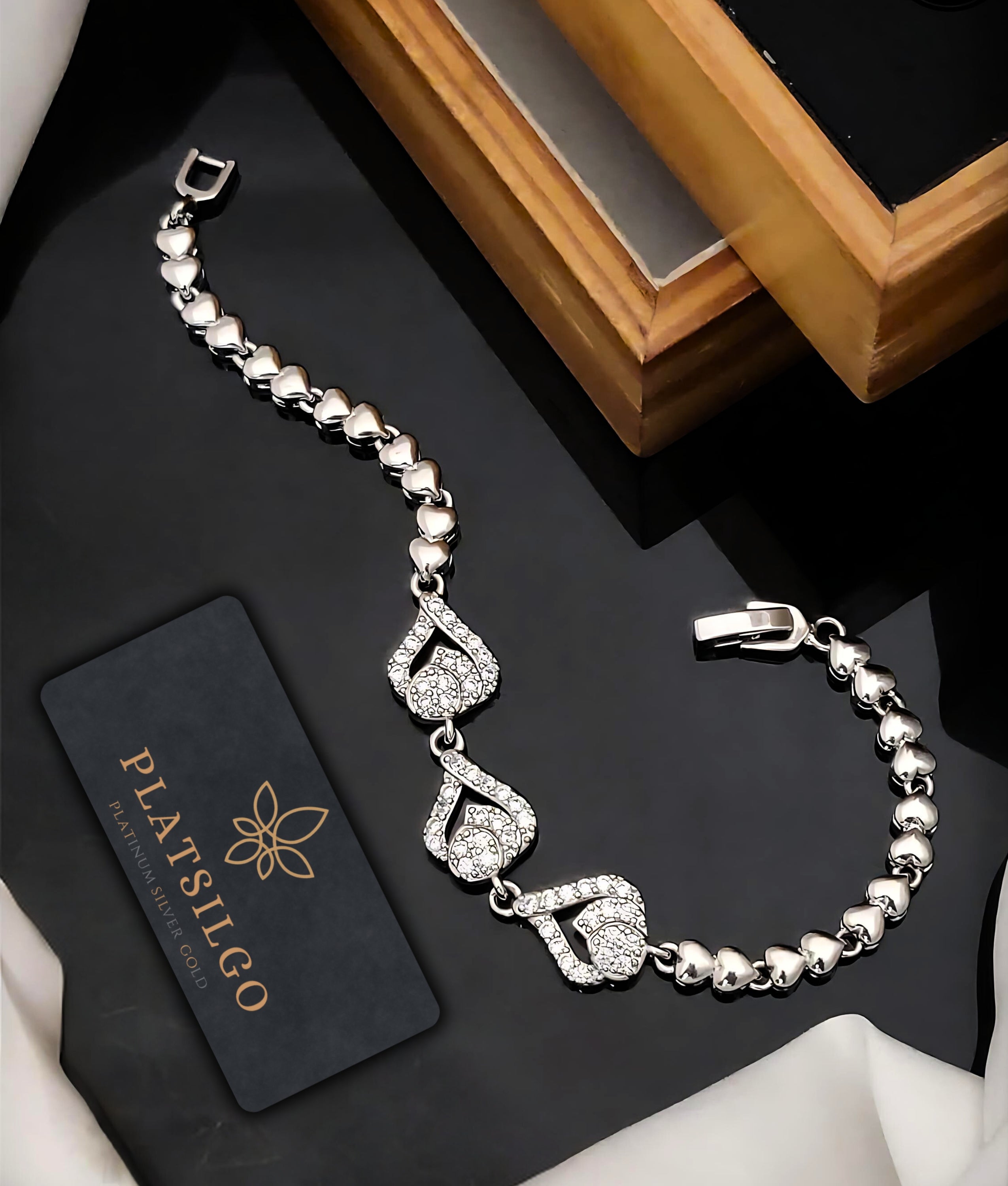 Sparkling Heart Bracelet - Platsilgo