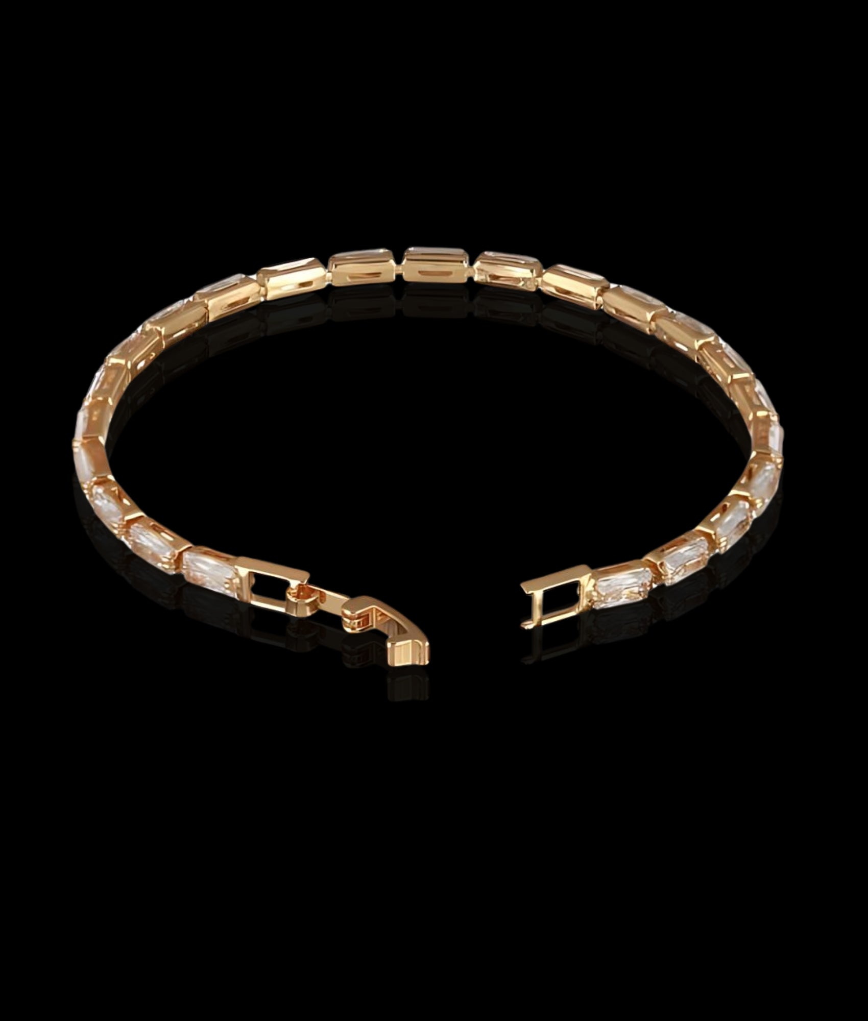 Elegant Gold Chain Bracelet