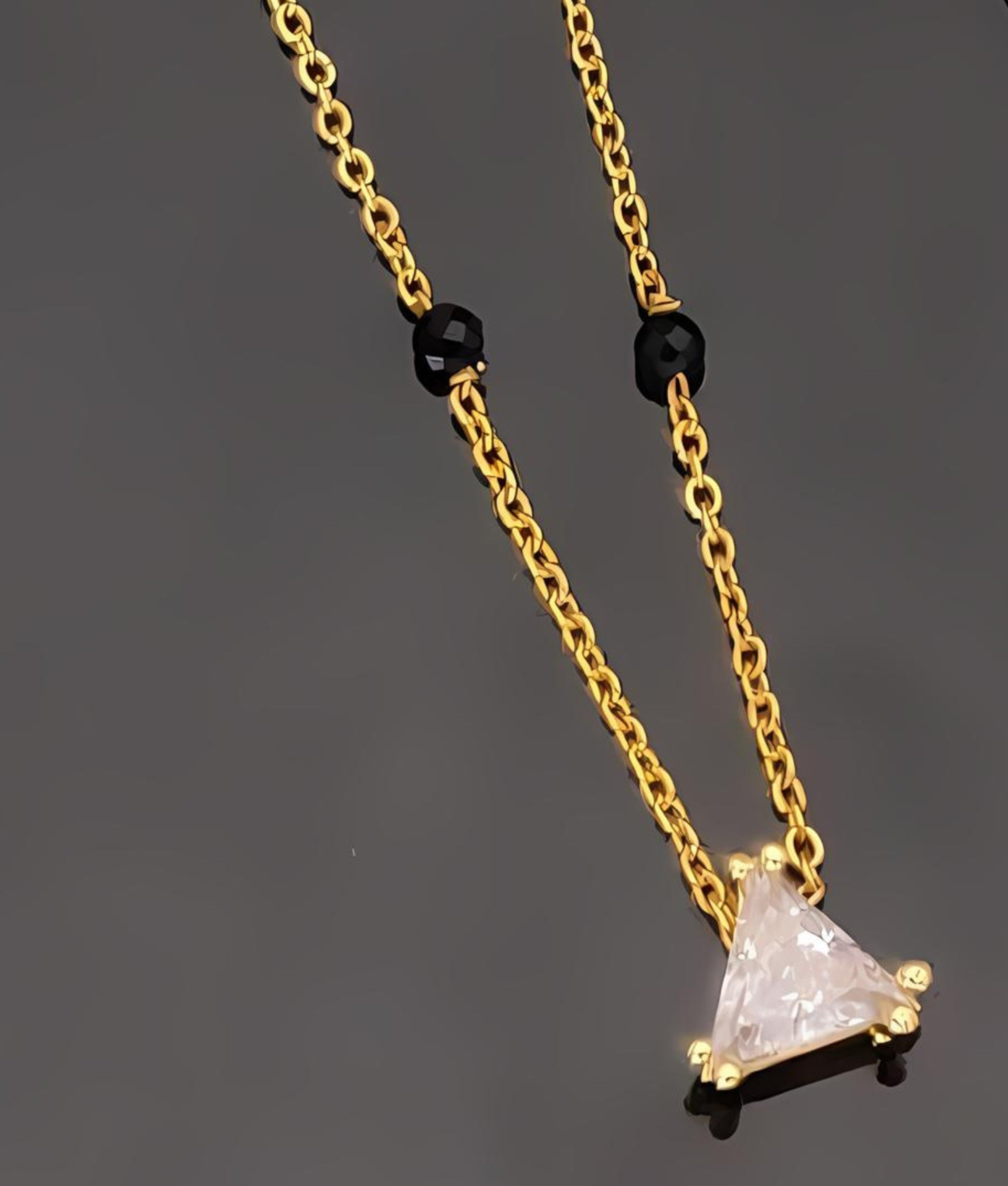 Elegant Triangle Mangalsutra