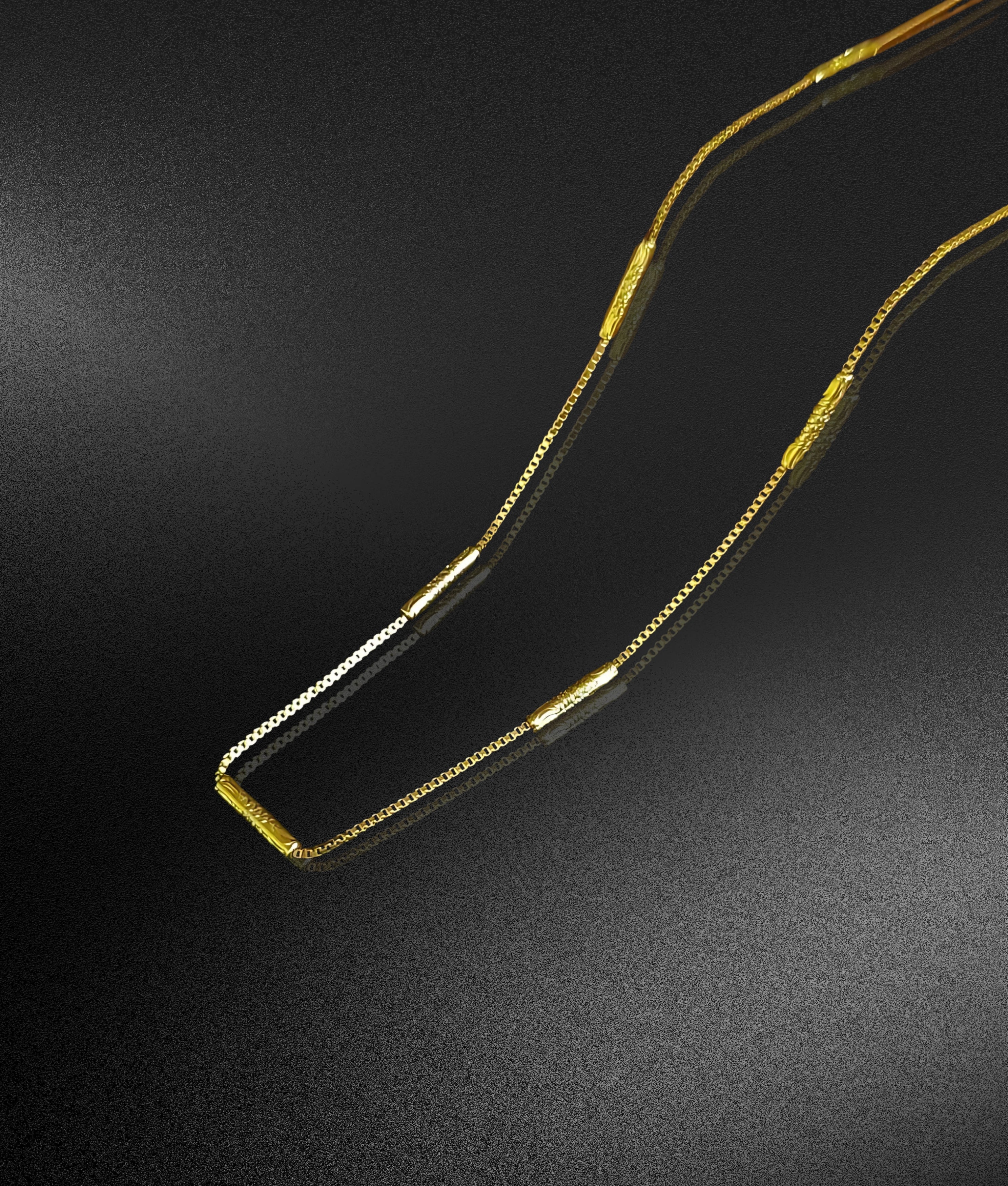 Elegant Gold Bar chain