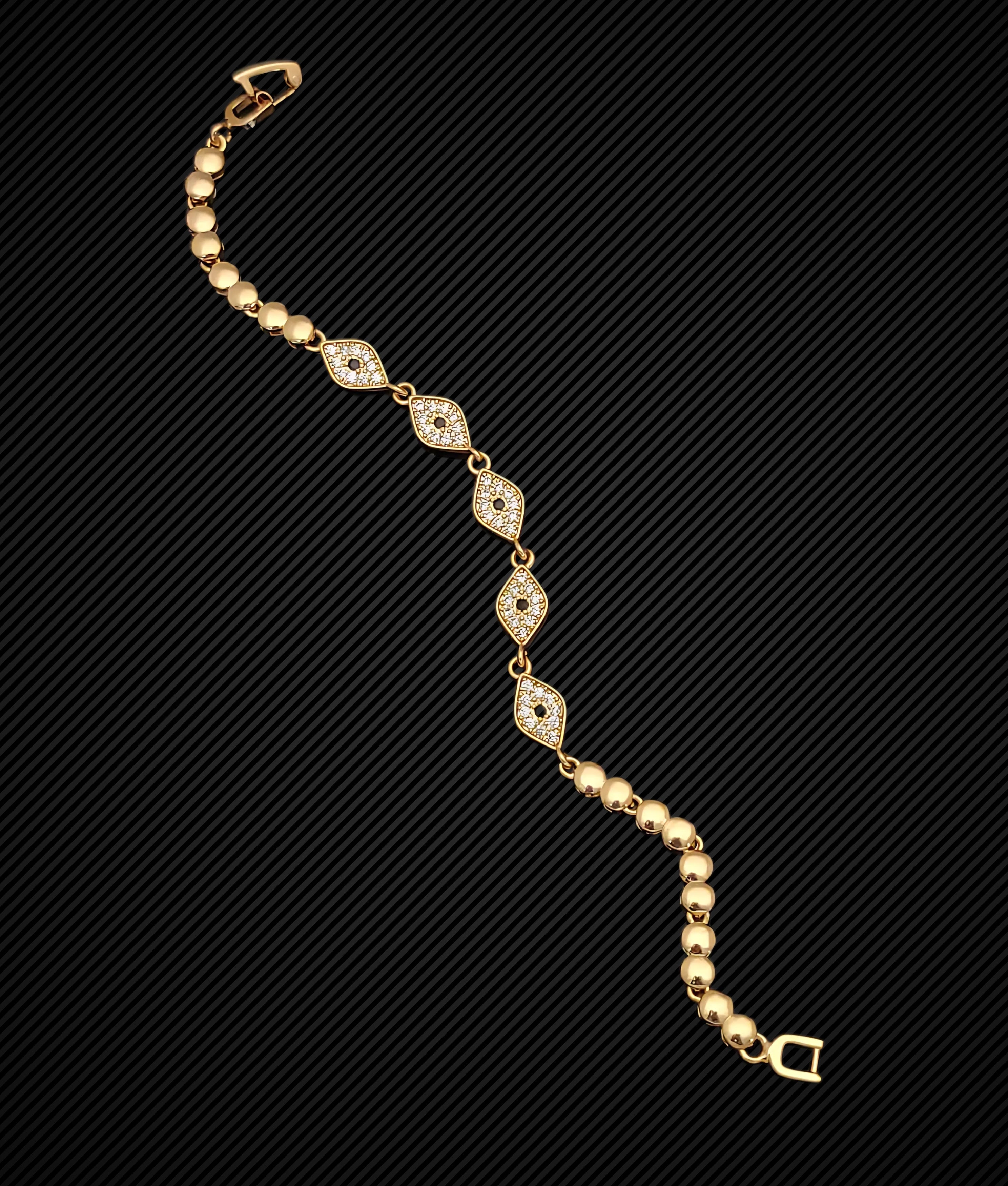 Exquisite Gold and Diamond Bracelet