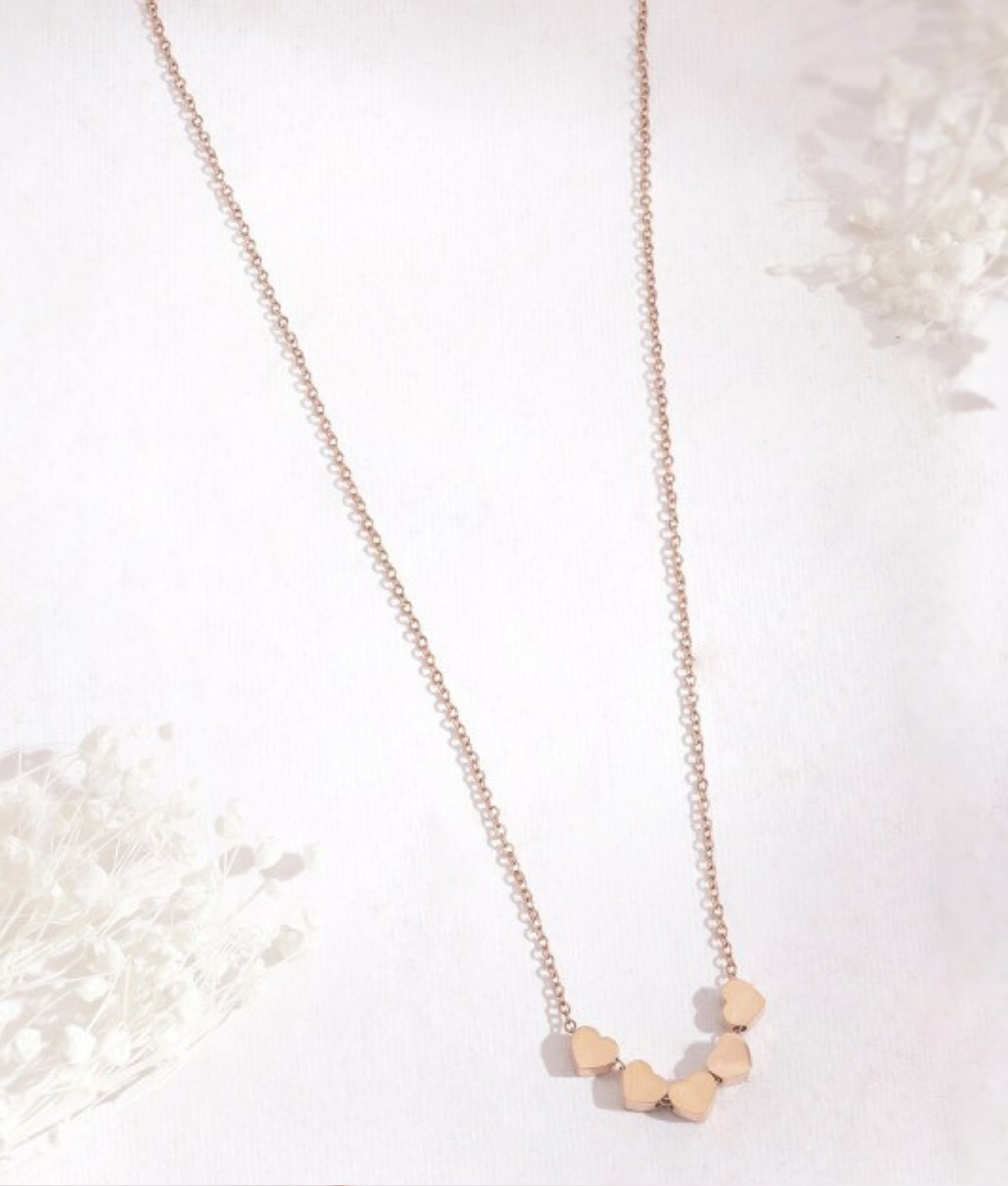 Heartfelt Elegance: Rose Gold Necklace