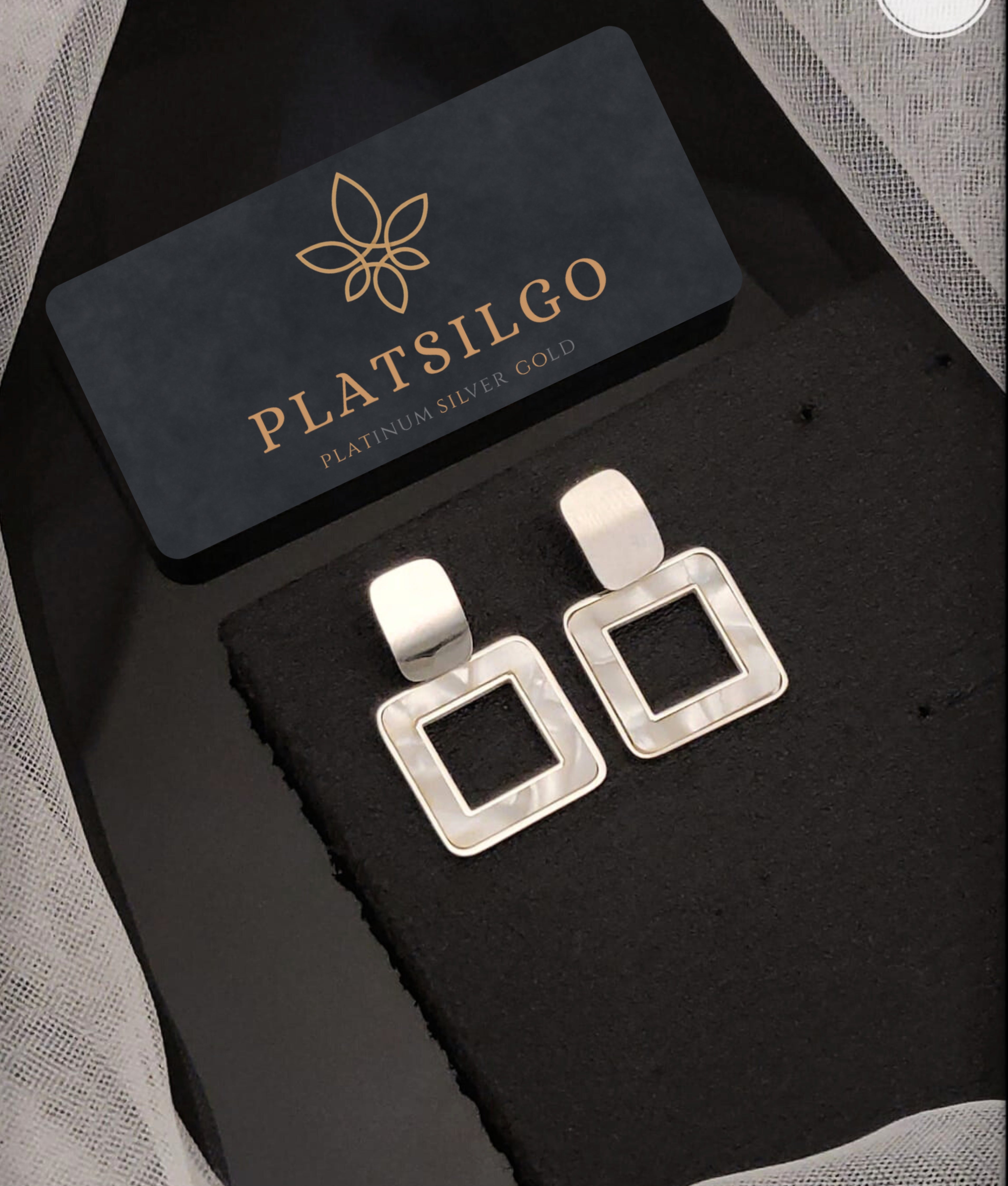 Modern Square Earrings - Platsilgo