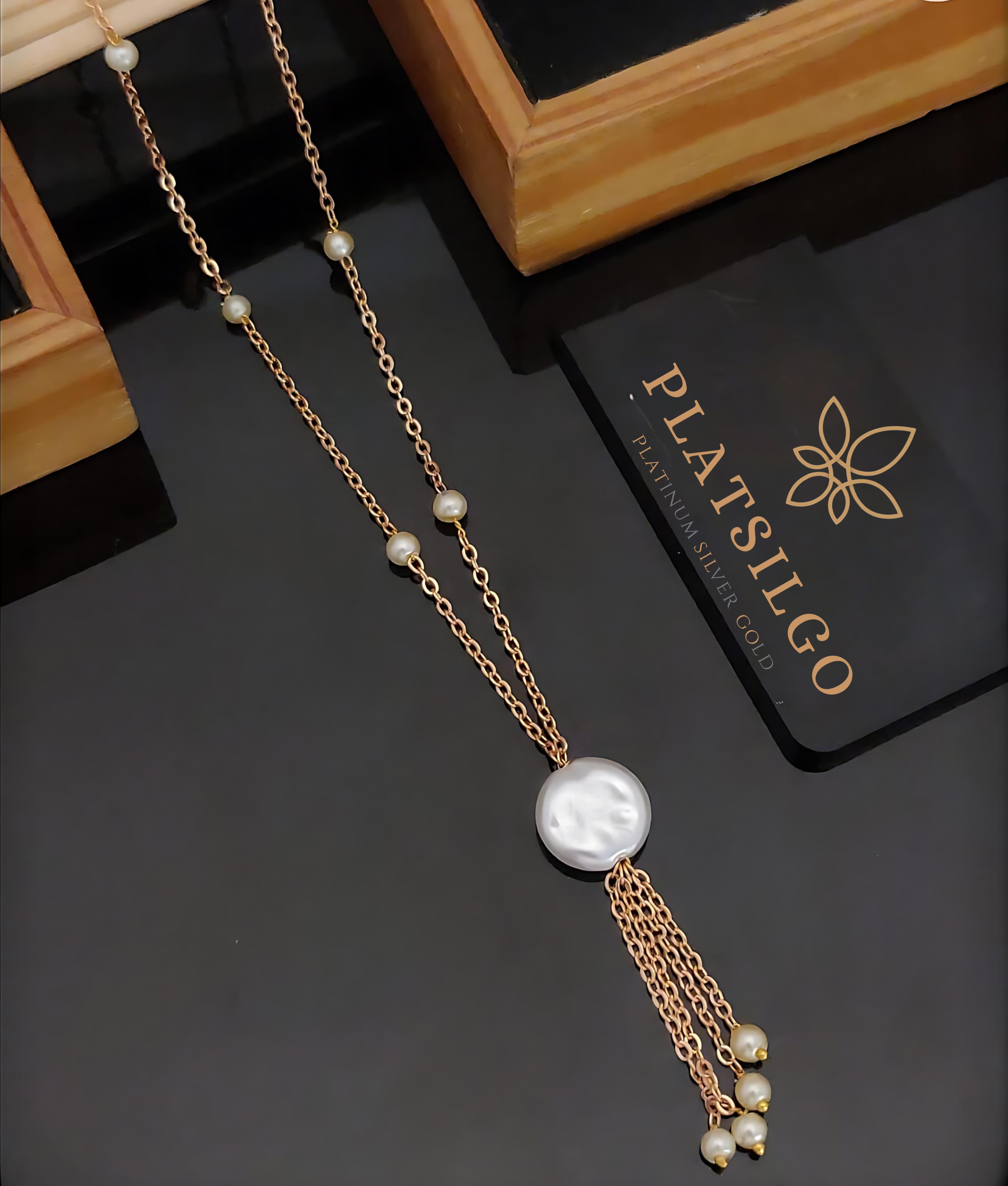 Pearl and Gold Chain Necklace - Platsilgo