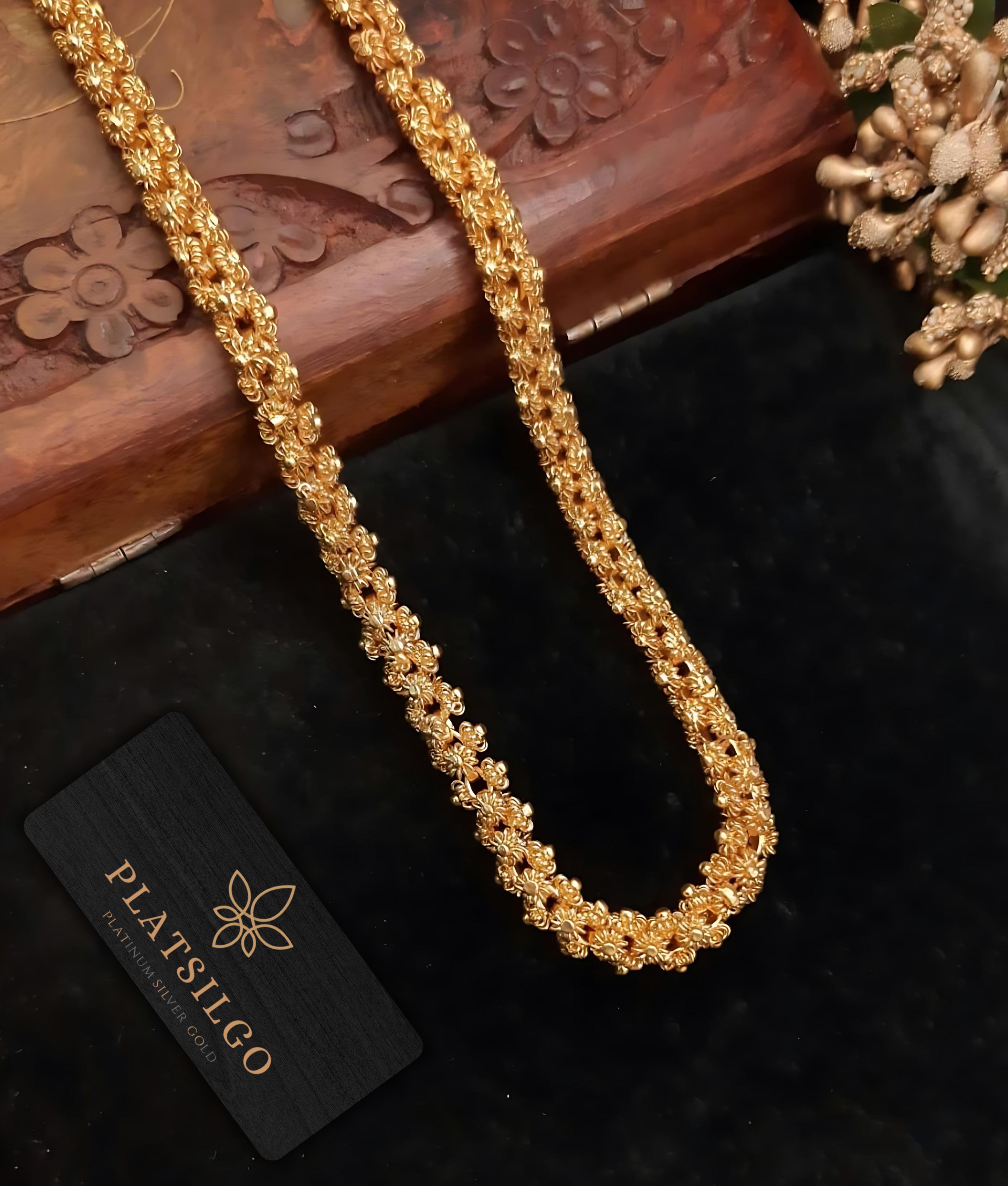 Elegant Gold Chain with Diamond Clasp - Platsilgo